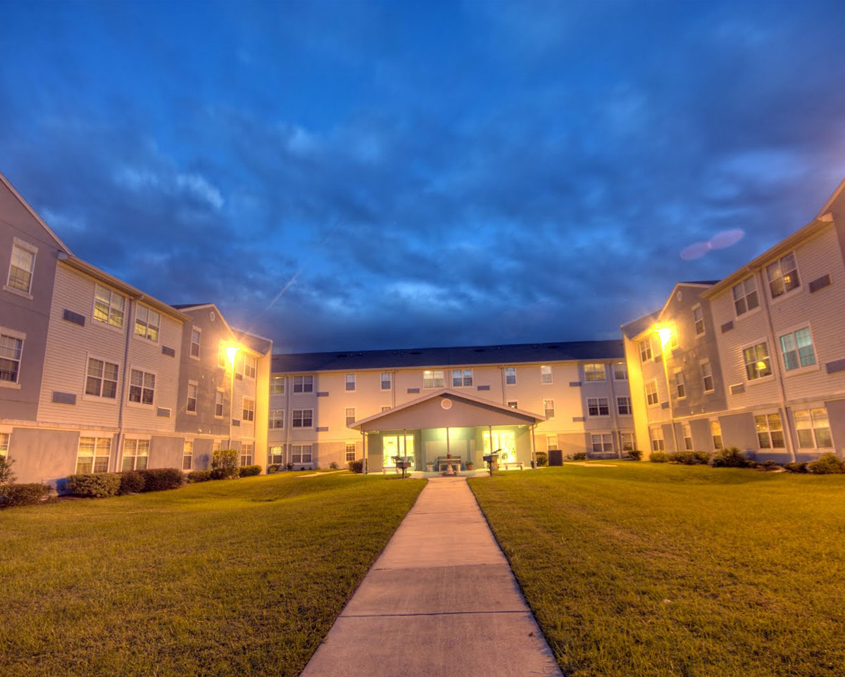 Silver Lakes Village Apartments VOA Florida